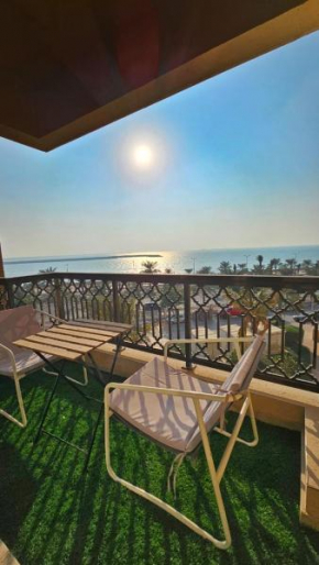 Luxury Yakout 1BR Apartment